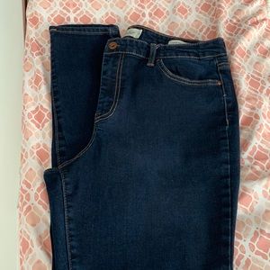 Jessica Simpson Curvy, high-rise jeans size 32